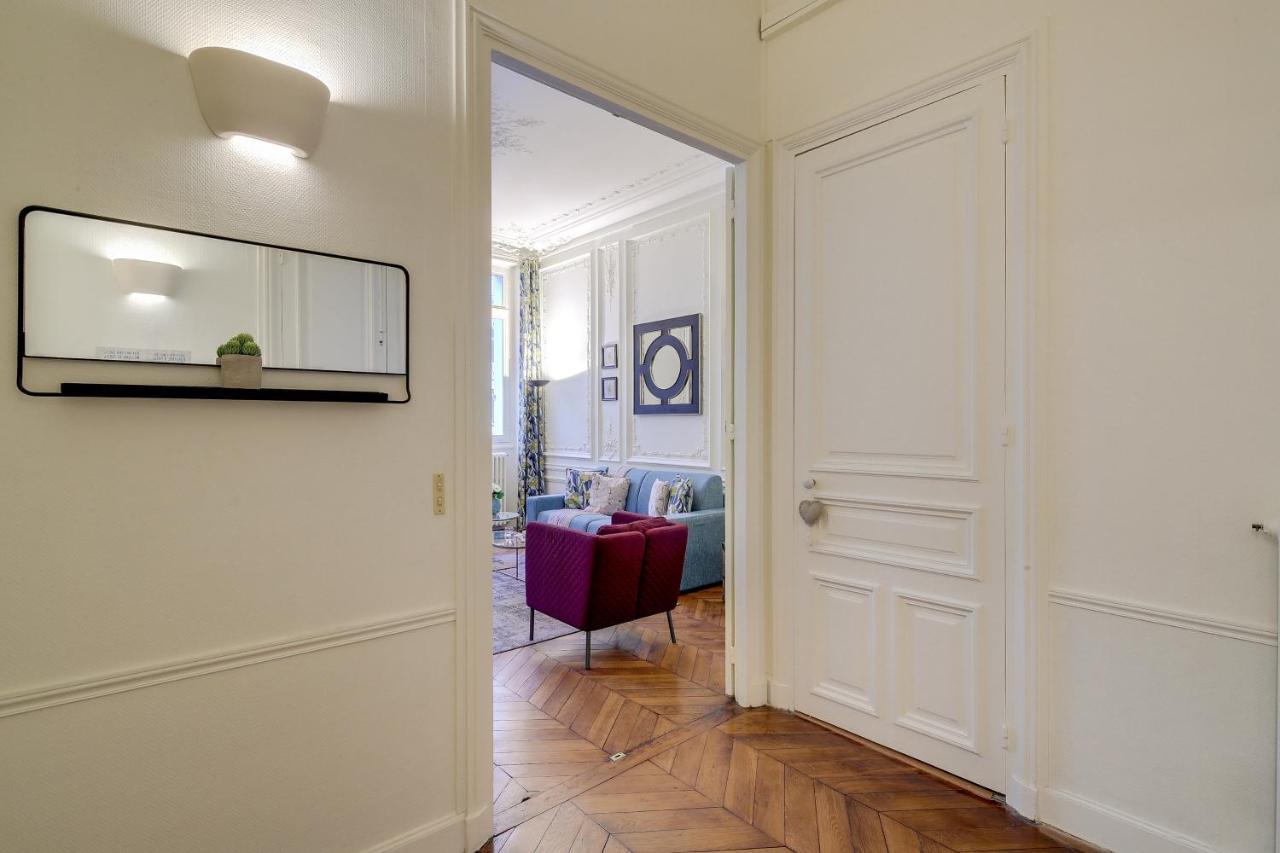 Sweett - Messine Apartment Париж Екстериор снимка